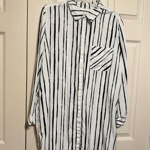 Chico's Black and White Striped Blouse Chico’s size 3. X-Large